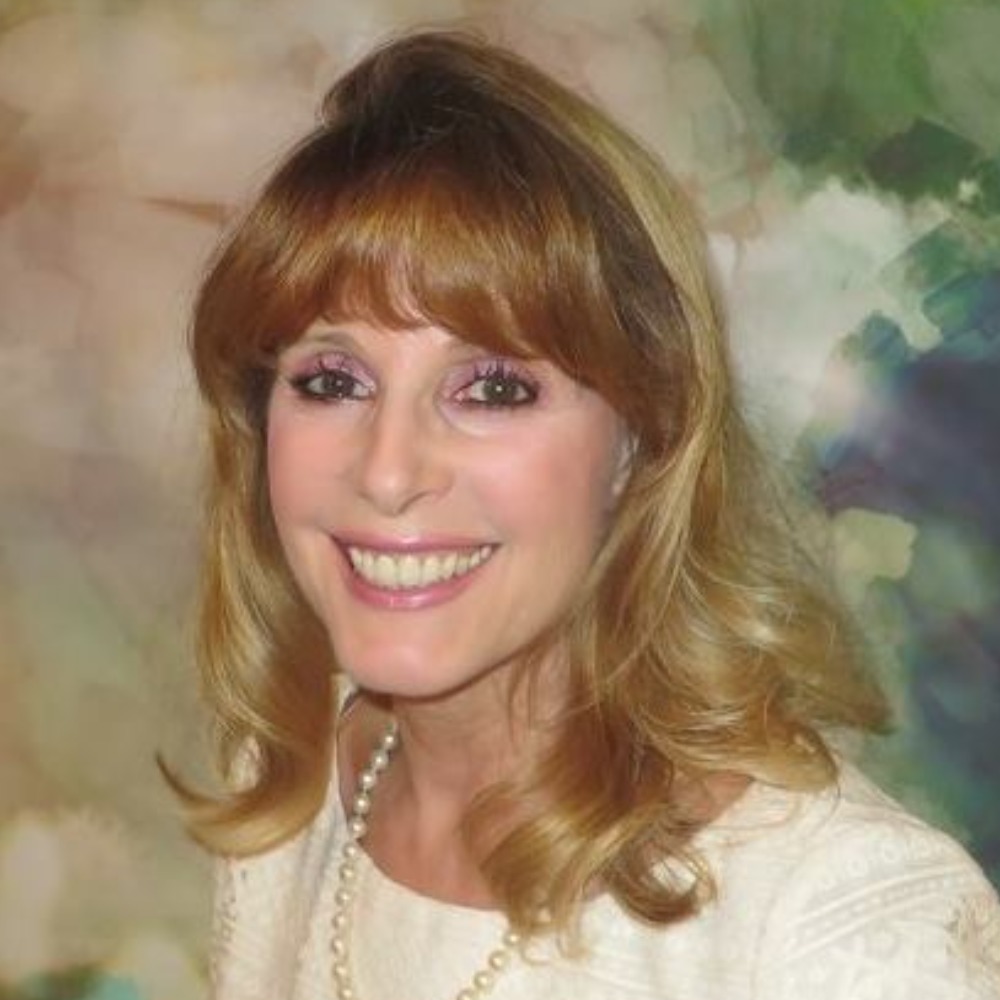 Meet your Posher, Elaine